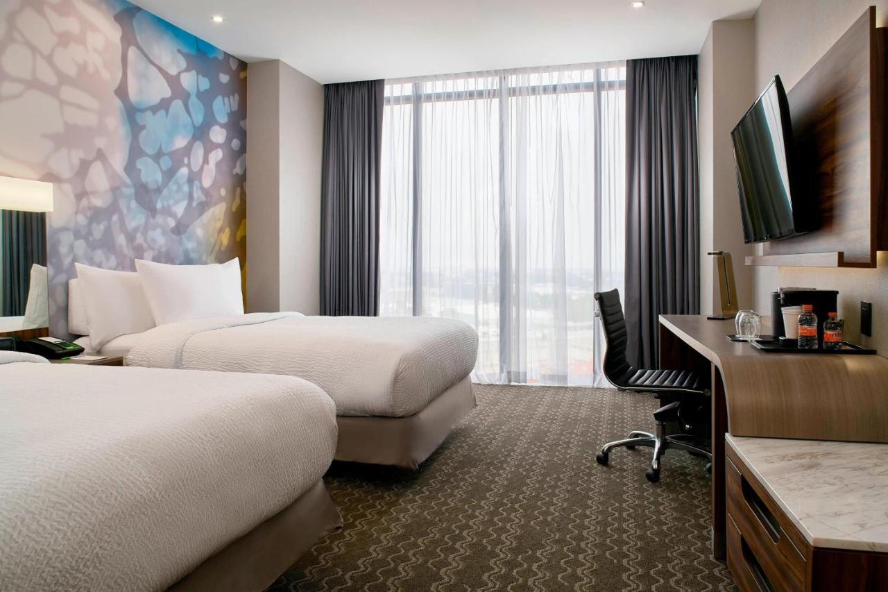 Courtyard By Marriott Mexico City Toreo Kültér fotó
